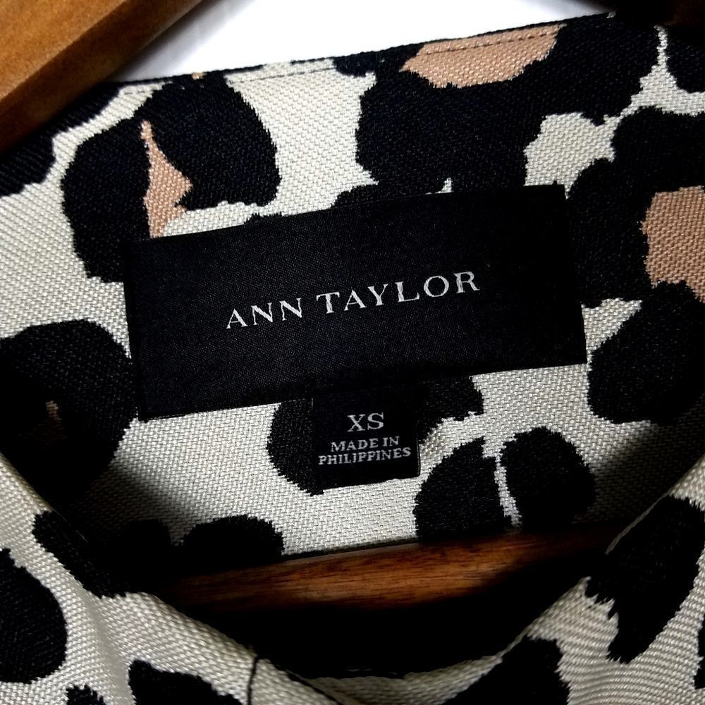 Ann Taylor Spring Leopard Animal Print Button Front Coat - Picture 11 of 13
